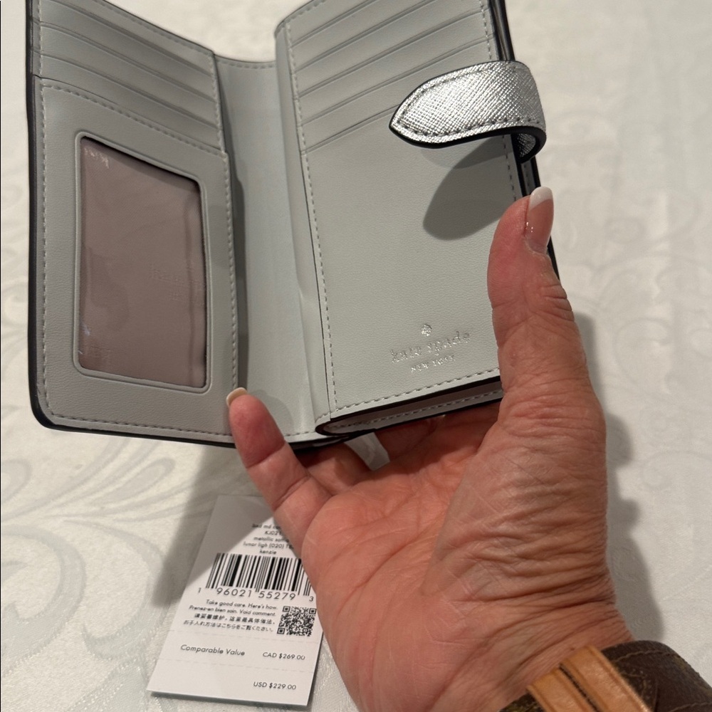♠️Kate spade Metallic Bi-fold Wallet - Picture 12 of 15